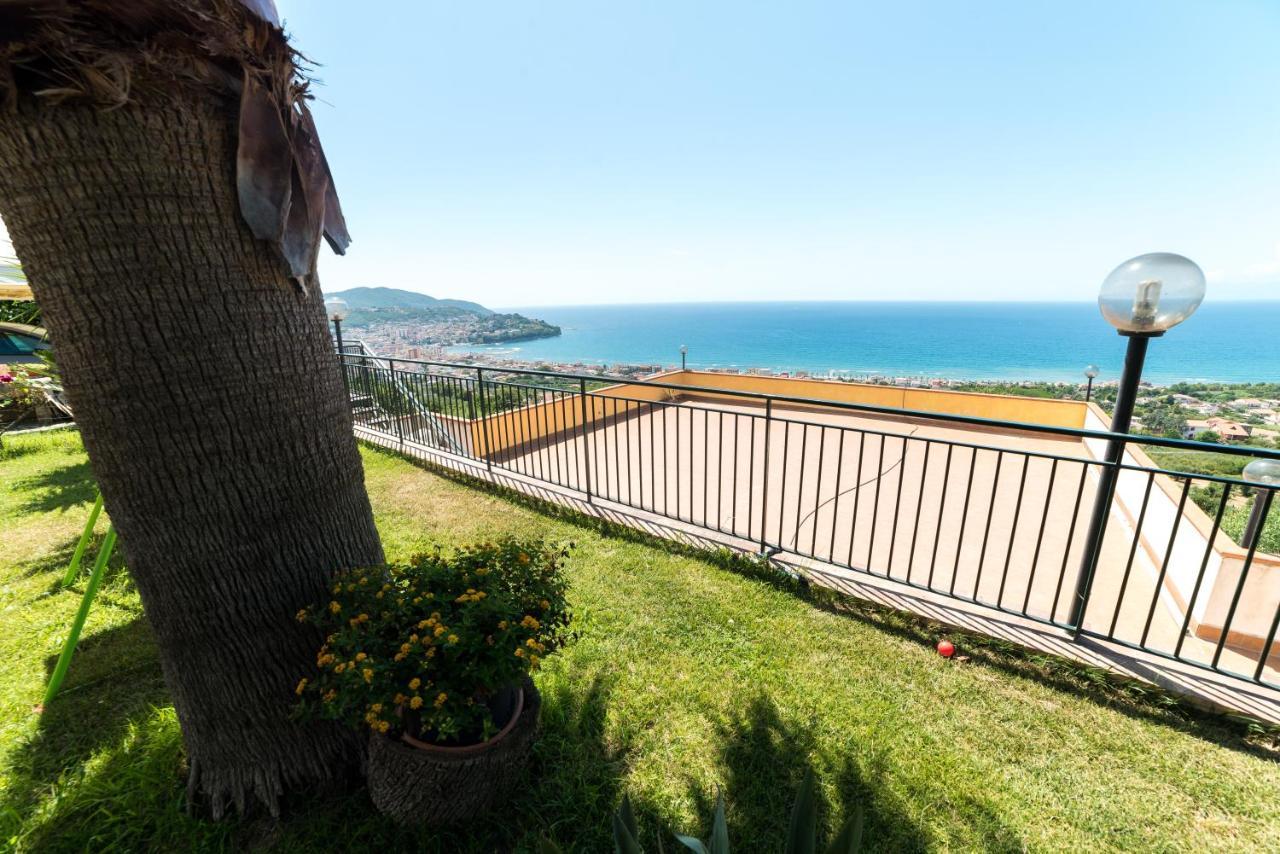 B&B "L'Eco Del Mare" Agropoli Buitenkant foto